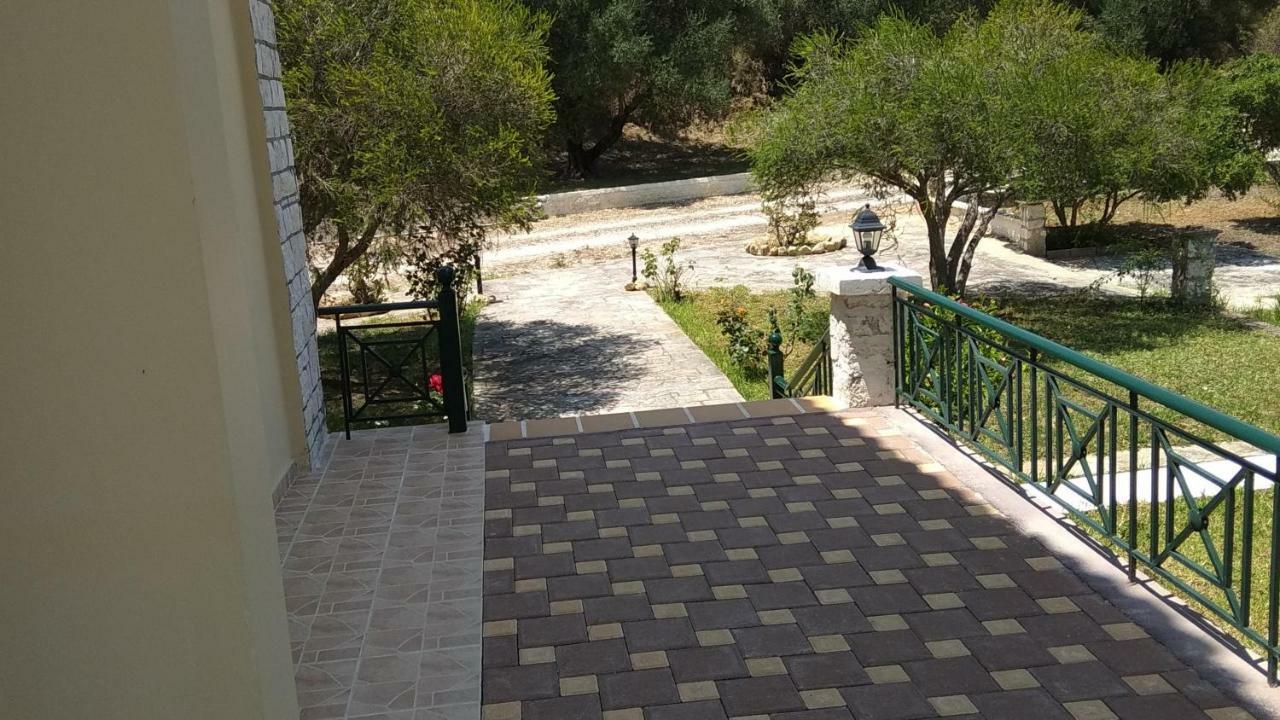 Sunrise Vila Lixouri Exterior photo